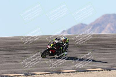 media/Jan-15-2026-Racers Edge (Thu) [[dfebeb70ab]]/3-B Group/Session 2 (Bowl Exit)/